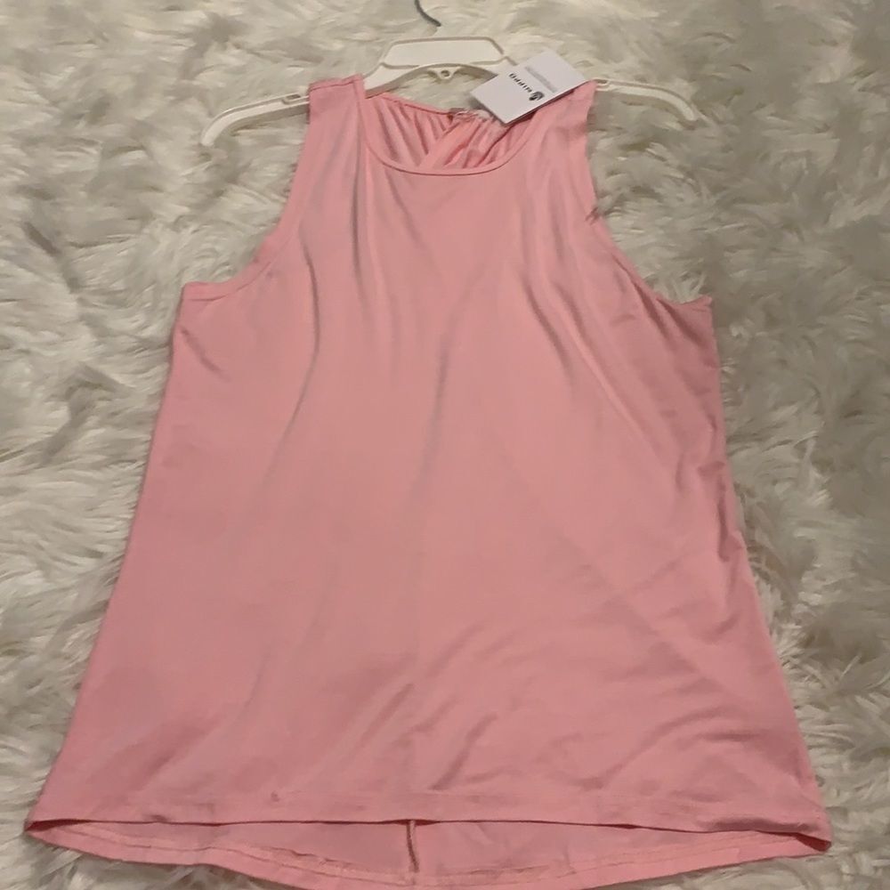 Mippo Sleeveless tank with crossover back size small